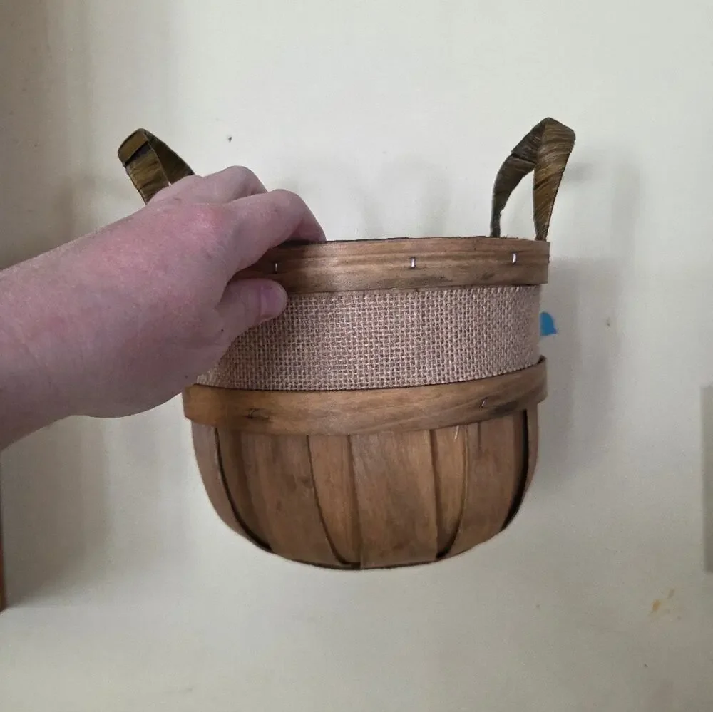 Medium Round Chipwood Basket 9.05